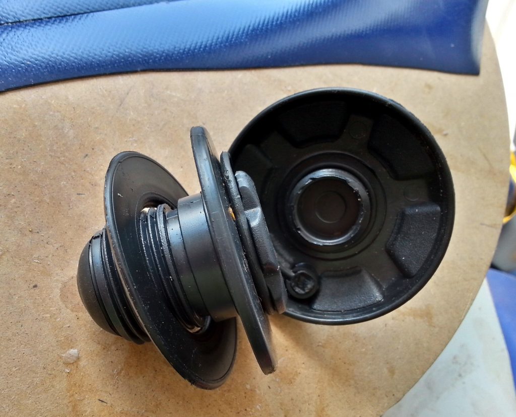 wymiana zqworu w pontonie